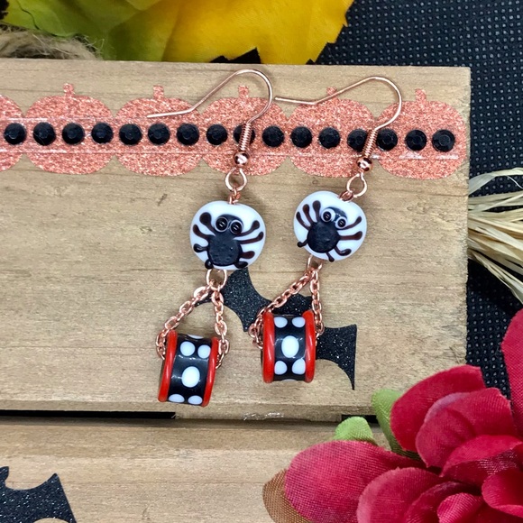 👻2/$10👻 🎃Halloween Earrings 🕷🎃 - Picture 3 of 5